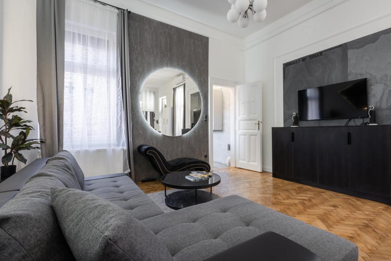 Galaxy Cube Apartment Budapest Exterior foto